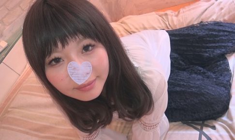 【個人撮影】しおり22歳　パイパン潮吹きスレンダー若妻に大量中出し【前編】