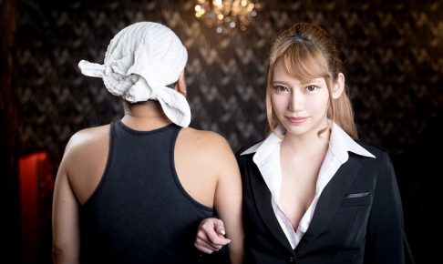 ガテン系の男にハマる美人OL ～現場で鍛えた職人気質の荒々しい腰使いにべた惚れ～