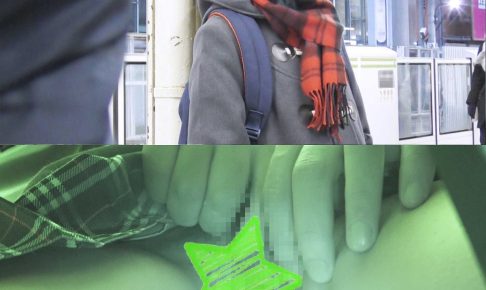 【電車痴漢】顔出し制服JK★編み込みショートカットがオシャレなケツ毛JK★3人がかりでイジリたい放題★緊張で太腿を流れ落ちる汗